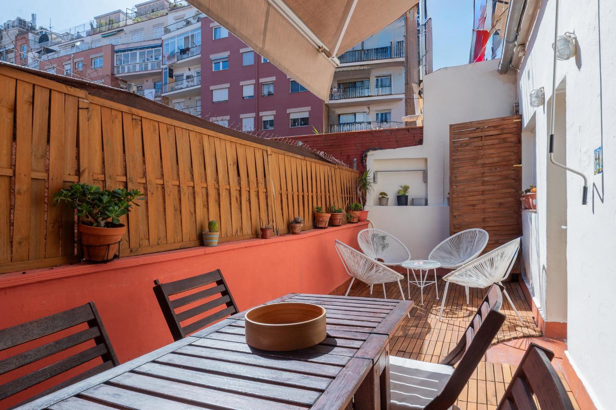 Spacious & Sunny Apt With Terrace In The City Center 巴塞罗那 外观 照片