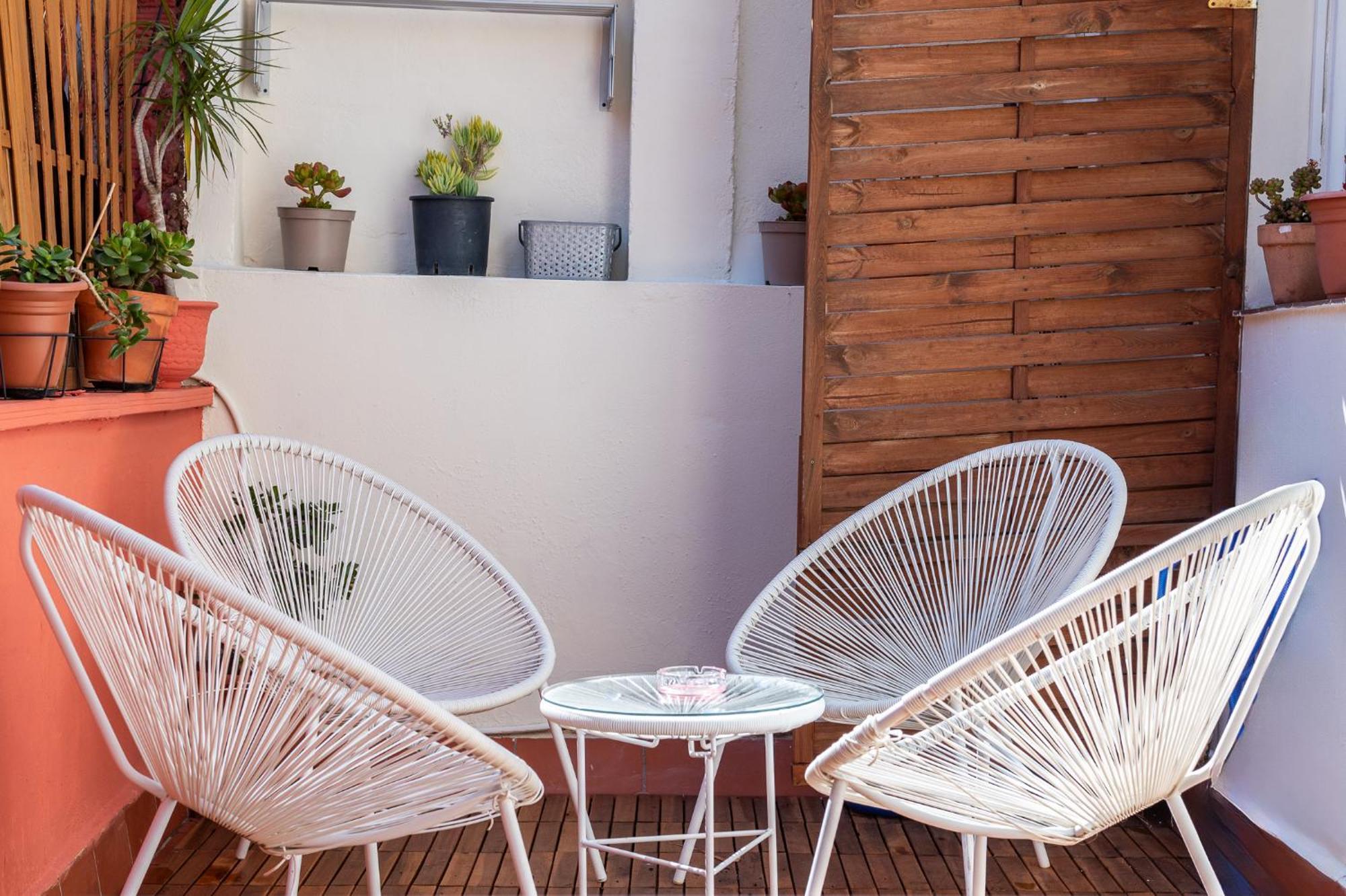 Spacious & Sunny Apt With Terrace In The City Center 巴塞罗那 外观 照片