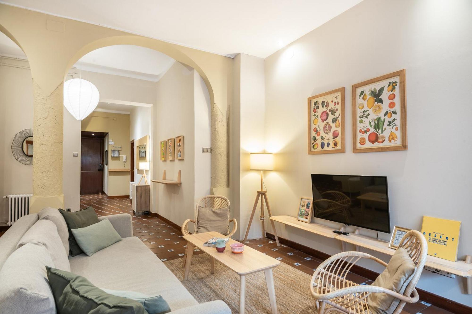 Spacious & Sunny Apt With Terrace In The City Center 巴塞罗那 外观 照片